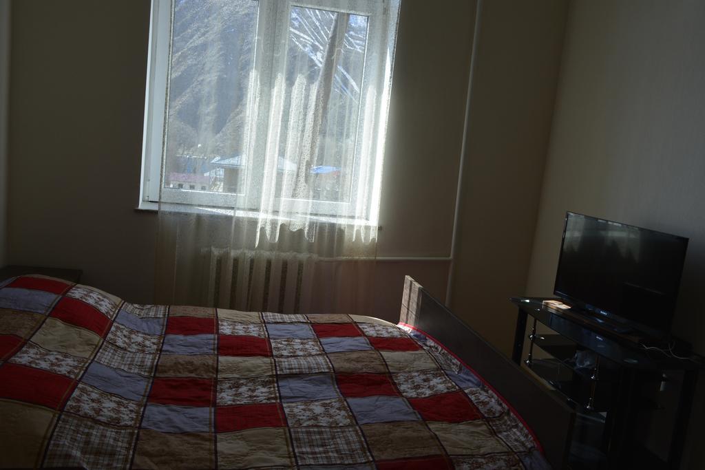Zaza'S House Hotel Kazbegi Luaran gambar