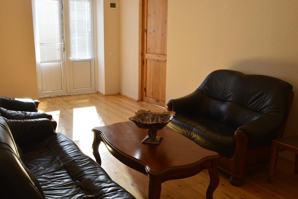 Zaza'S House Hotel Kazbegi Luaran gambar